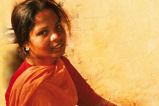 Pakistan: Asia Bibi, femeia creştină care a făcut închisoare pentru blasfemie, a părăsit ţara