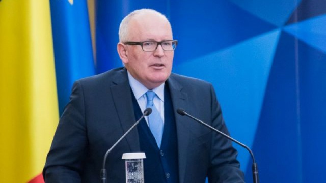 Frans Timmermans doreşte scăderea vârstei legale de vot la 16 ani