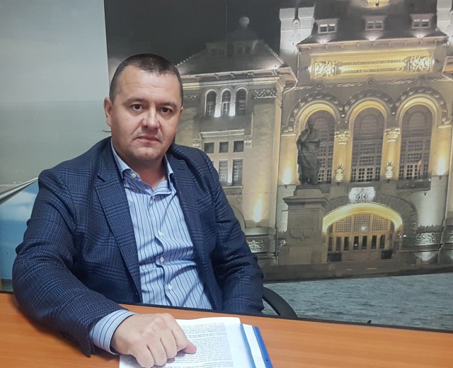 Daraban: ‘Fără proiecte care să vină din ţară, europarlamentarul român nu poate susţine economia naţională’