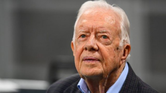Fostul preşedinte american Jimmy Carter a fost operat în urma unei fracturi de şold