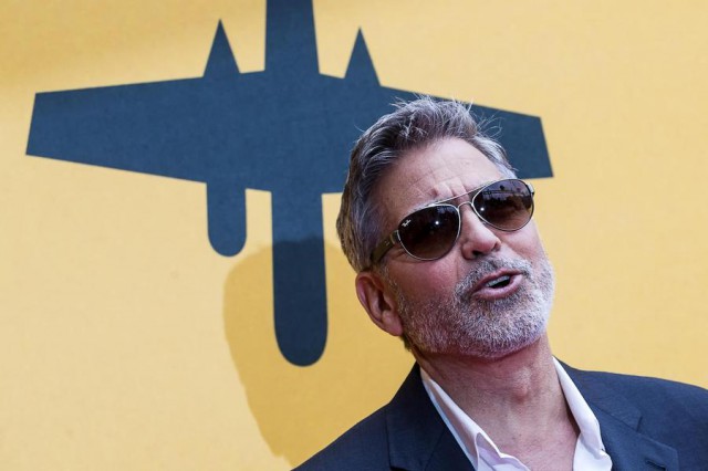 George Clooney l-a sfătuit pe Ben Affleck să nu accepte rolul Batman