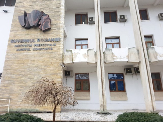 Autorizaţie de construire emisă de Primăria Constanţa, atacată de prefect în instanţă, menţinută de judecători