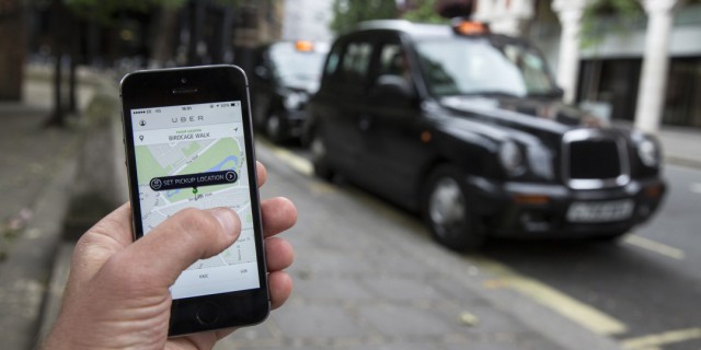 Coaliţia Pentru Economie Digitală: Numărul şoferilor activi pe aplicaţiile companiilor de ridesharing, mai mic cu 25% joi