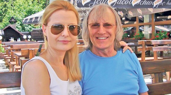 Vești bune de la soția lui Mihai Constantinescu: „Este stabilizat, dar trebuie să se refacă”
