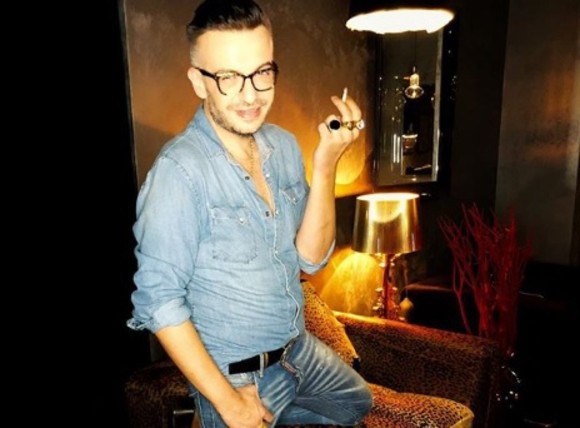 S-a aflat cine este în filmuleţele pornografice ale lui Răzvan Ciobanu! Peste 1.500 de clipuri au fost scoase la vânzare