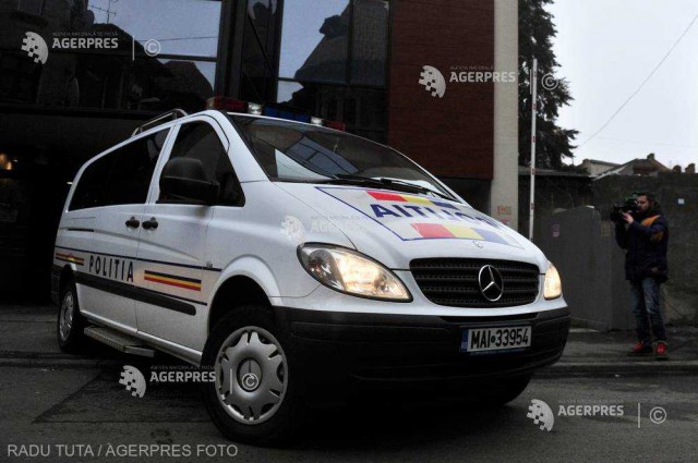 Poliţia a ridicat mai multe dosare de la sediul clubului AFC Dunărea Călăraşi