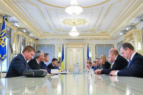 Noul preşedinte al Ucrainei a cerut SUA să înăsprească sancţiunile împotriva Rusiei