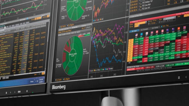 Bloomberg: România, printre economiile emergente vulnerabile la un război comercial