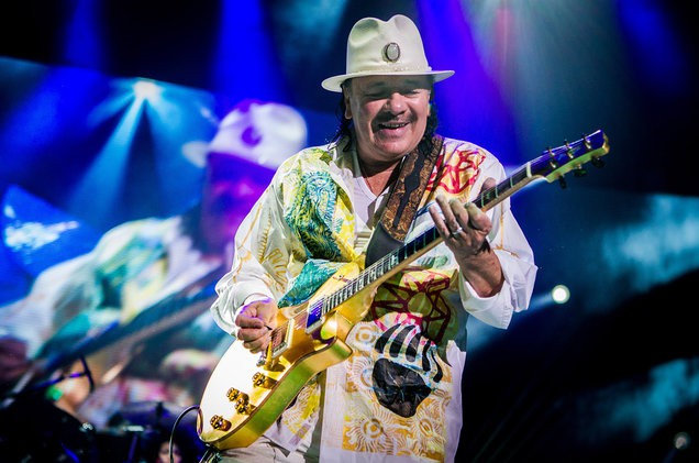 Carlos Santana afirmă că are o reţetă simplă pentru optimism: Nu se uită la televizor