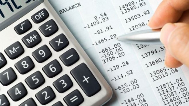 INS: Deficitul comercial a ajuns la 9,48 miliarde de euro în primele şapte luni ale anului
