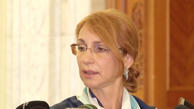 Carmen Mihălcescu, preşedinte interimar al Camerei Deputaţilor
