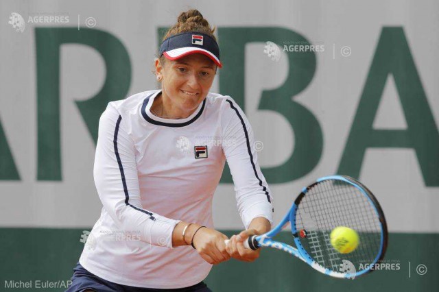 Irina Begu s-a calificat cu emoţii în turul al treilea la Roland Garros