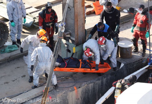 Corpurile altor patru victime, recuperate de pe nava scufundată la Budapesta pe 29 mai