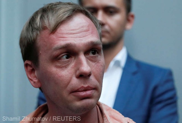 Rusia: Autorităţile abandonează urmărirea penală împotriva jurnalistului Ivan Golunov