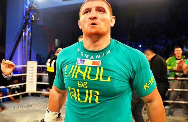 Cătălin Moroșanu, dus de urgență la spital după lupta cu Daniel Sam. Reacție dură a lui Daniel Ghiță