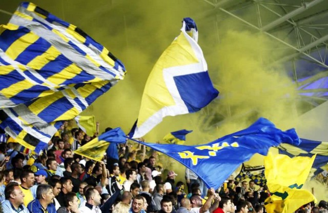Suspansul se menține în Liga a II-a - UTA Arad - Petrolul, scor 1-1