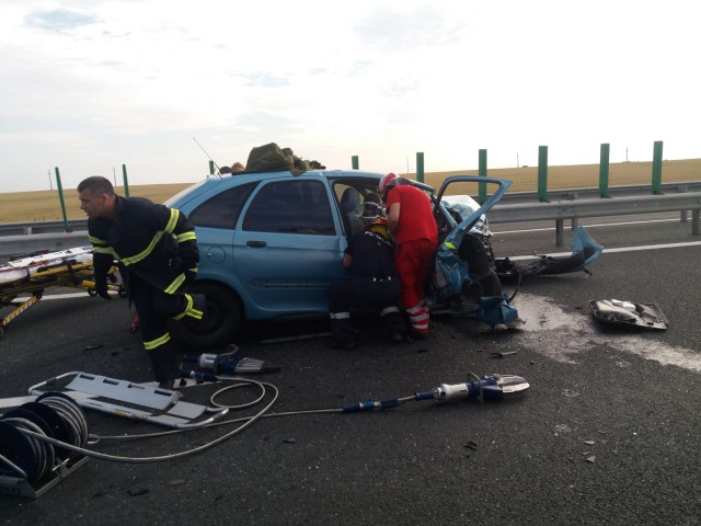 ACCIDENT GRAV PE AUTOSTRADA SOARELUI. O PERSOANĂ A DECEDAT