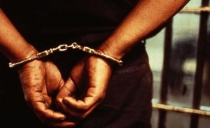 BĂRBAT de 24 de ani, CONDAMNAT şi ÎNCARCERAT pentru FURT CALIFICAT