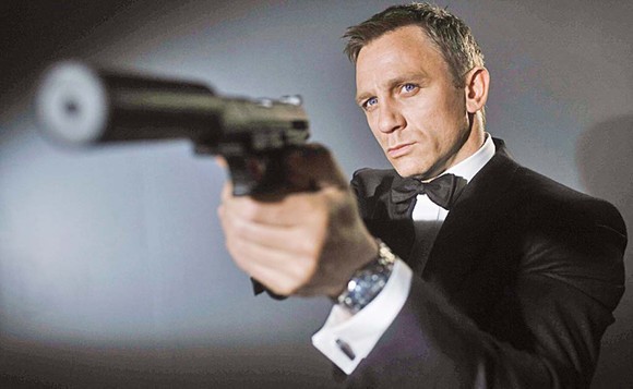 Daniel Craig, lovit de blestemul James Bond