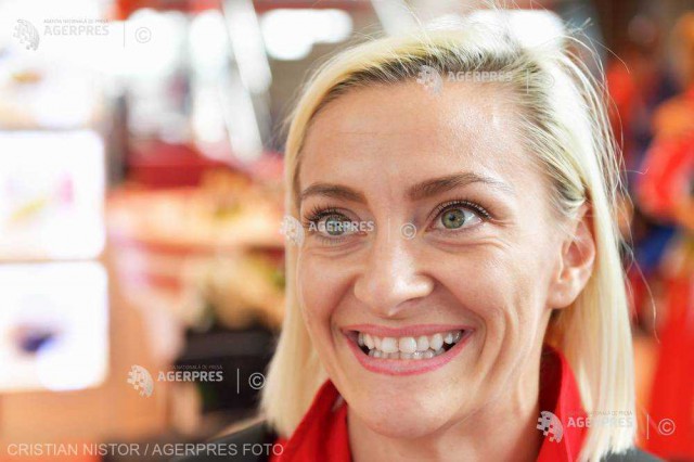 Europenele de la Minsk: Dacian Nicolae Barna şi Andreea Bogati au cucerit medaliile de argint în proba de perechi mixte din concursul de gimnastică aerobică