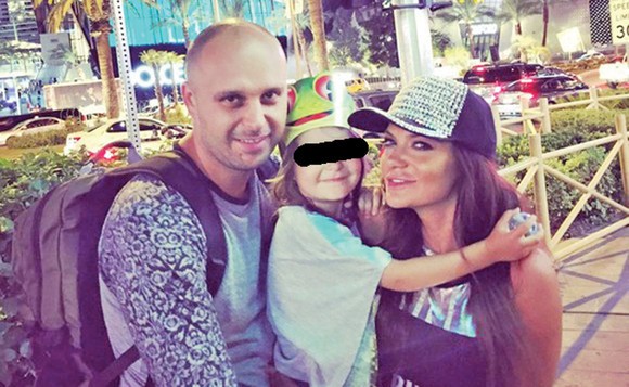 Andreea Antonescu, în prag de divorţ?