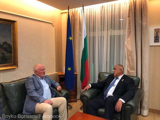 Borisov a negociat cu Timmermans pentru preşedinţia Comisiei Europene şi, spre nemulţumirea acestuia, a transmis discuţia live pe Facebook