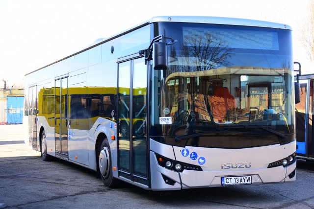 Primăria Constanța achiziționează 18 microbuze