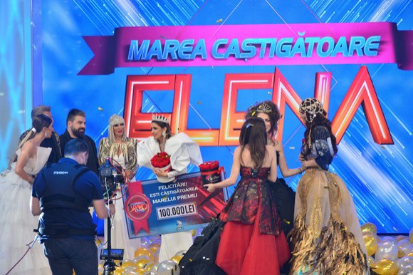 Elena este câştigătoarea sezonului 5 „Bravo, ai stil!“ și a marelui premiu de 100.000 de lei