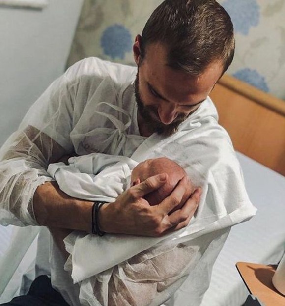 Flavia Mihășan a născut un băiețel!