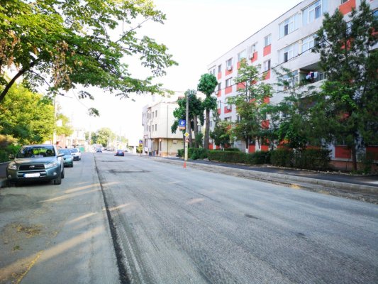 Lucrări pe strada Baba Novac. Nu parcați în zonă!