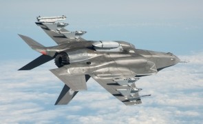 Erdogan l-a umilit public pe Trump: La salonul aeronautic de la Paris, Turcia şi-a prezentat propriul avion invizibil şi anunţă că renunţă la F35