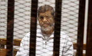 Mohamed Morsi, fostul președinte al Egiptului, a murit în timp ce se afla în sala de judecată