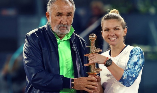 Simona Halep l-a felicitat pe Ion Ţiriac prentru alegerea sa ca preşedinte al FRT