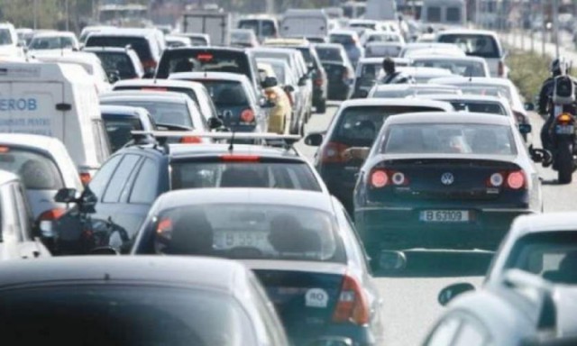 Atenție, șoferi! Restricții de circulație pe bulevardul Mamaia!