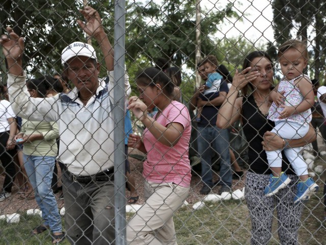 Mexic: 51 de imigranţi arestaţi în nordul ţării