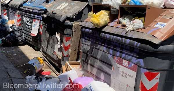 Italia: Ultimatum de şapte zile la Roma pentru reglementarea crizei gunoaielor