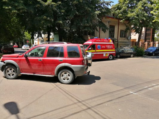 Accident rutier pe strada Soveja. O persoană a fost rănită!