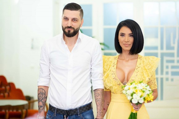Adelina Pestriţu s-a măritat în secret. Ce rochie frumoasă a purtat la cununia civilă