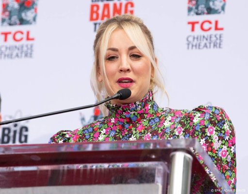 Kaley Cuoco va juca în serialul de acţiune ''The Flight Attendant''