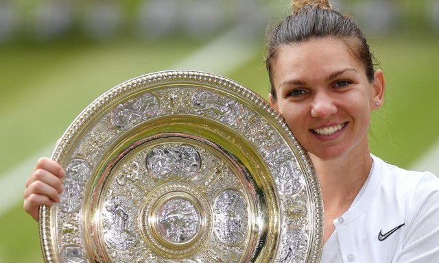 Simona Halep, victorie DEVASTATOARE în faţa Serenei Williams la Wimbledon!