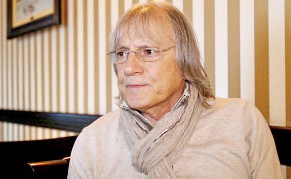 Mihai Constantinescu, de peste 50 de zile pe patul de spital! „Facem rugăciuni comune”