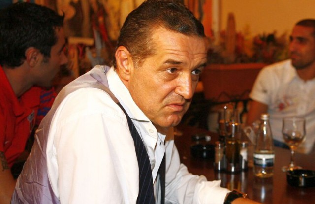 Clubul FCSB, amendat drastic de FRF pentru cazurile Astra și Clinceni