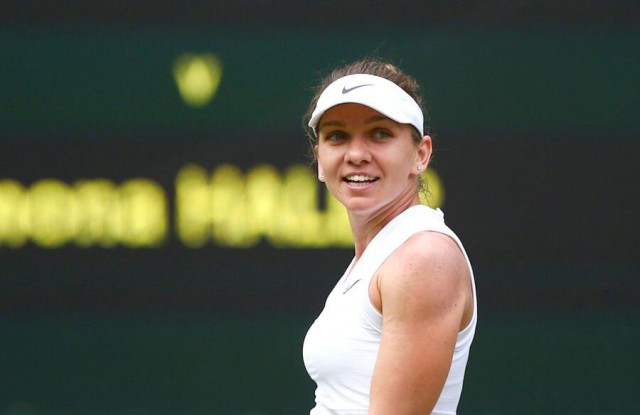 Simona Halep o SPULBERĂ pe Anett Kontaveit și se califică în semifinalele Australian Open