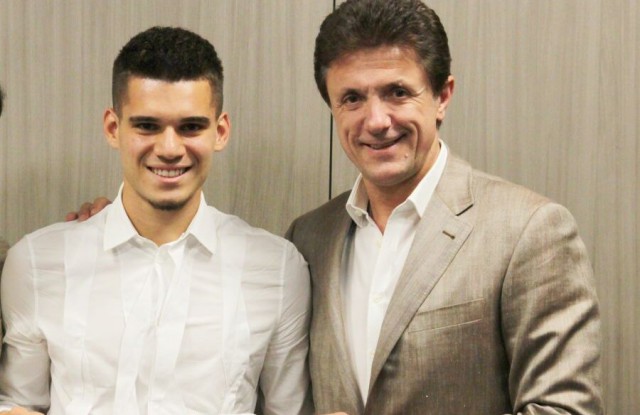 Gică Popescu a spus tot după plecarea lui Ianis: „Manchester City a încercat să îl deturneze înainte să plecăm spre Belgia”. De ce a picat transferul la Barcelona