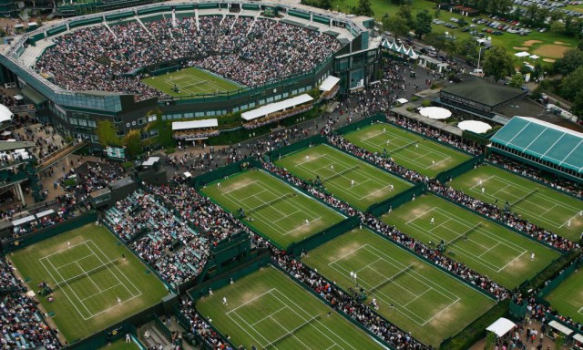 Termenii de politeţe ''domnişoară şi doamnă'' pentru jucătoare au dispărut de la Wimbledon