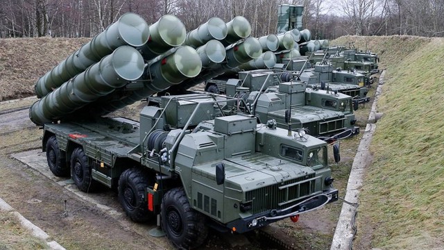 Rusia şi Turcia negociază producţia comună de componente ale sistemului de rachete defensive S-400
