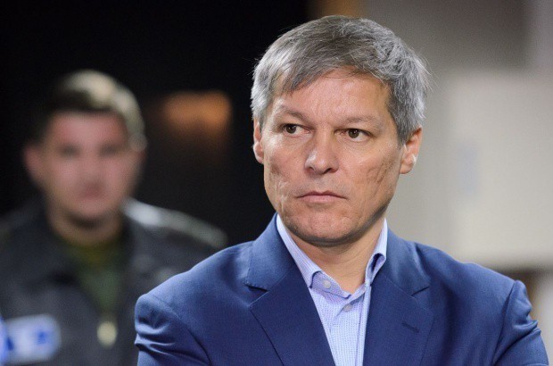 Cioloş: Demisia lui Moga, primul gest de decenţă şi normalitate în Guvernul Dăncilă