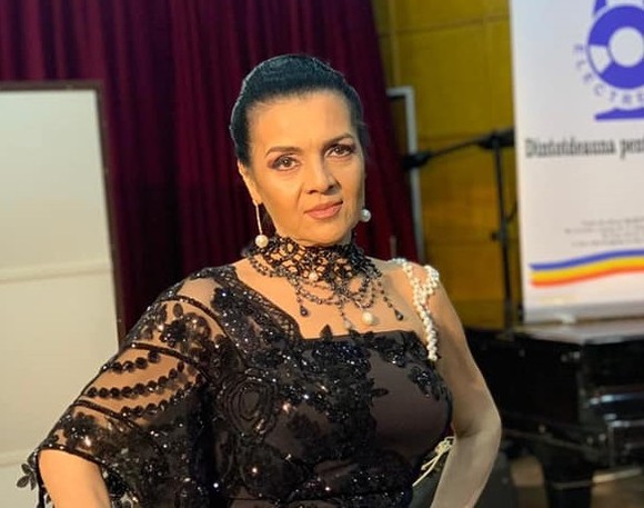 Drama Corneliei Catanga: a cântărit 850 de grame la naștere și a fost aruncată sub pat