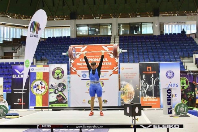 A avut loc Campionatul Național de Haltere. Mai mulți campioni se întorc în orașul Ovidiu cu medalii