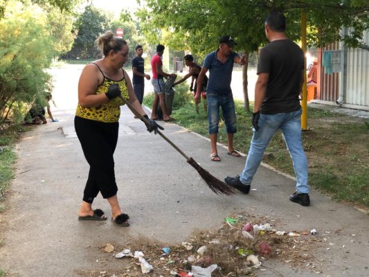 S-a făcut curățenie în Campusul Henri Coandă!